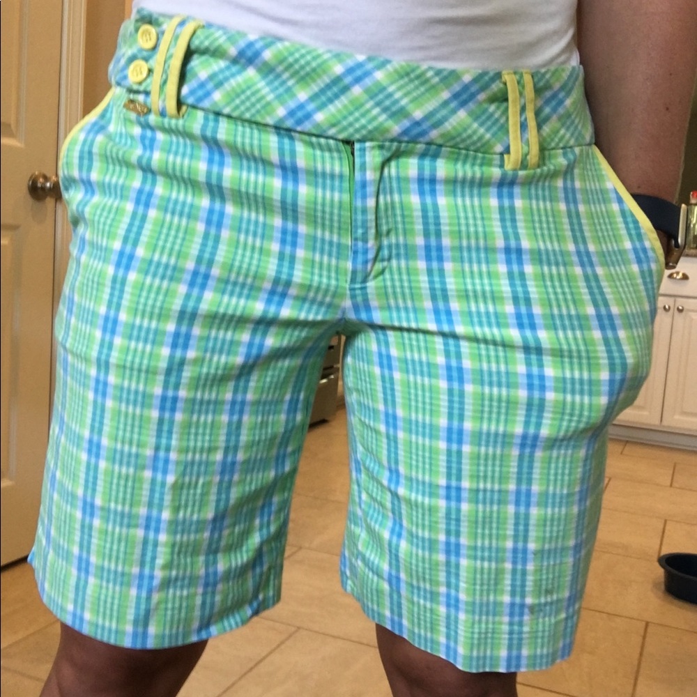 Lilly Pulitzer Happy Bermuda Plaid Short-Size 6